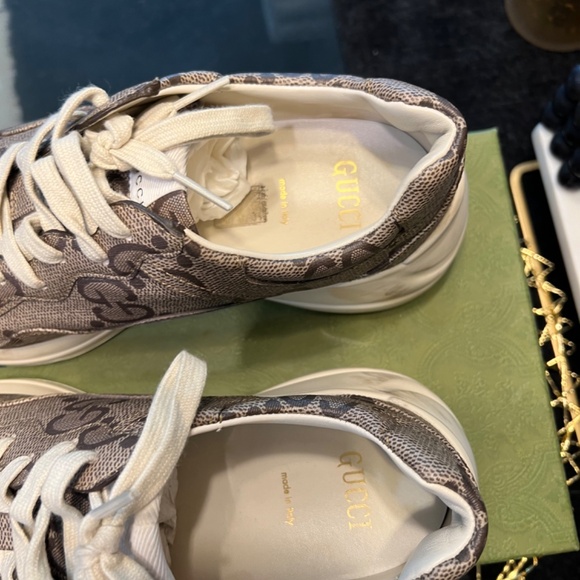 Gucci Rython - Picture 2 of 12